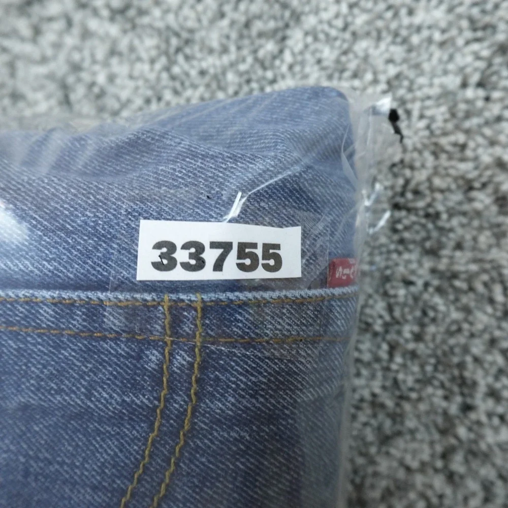 Levis Jeans Mens 34X32 Dark Blue Denim Pants 501 Straight Leg Button Fly Western